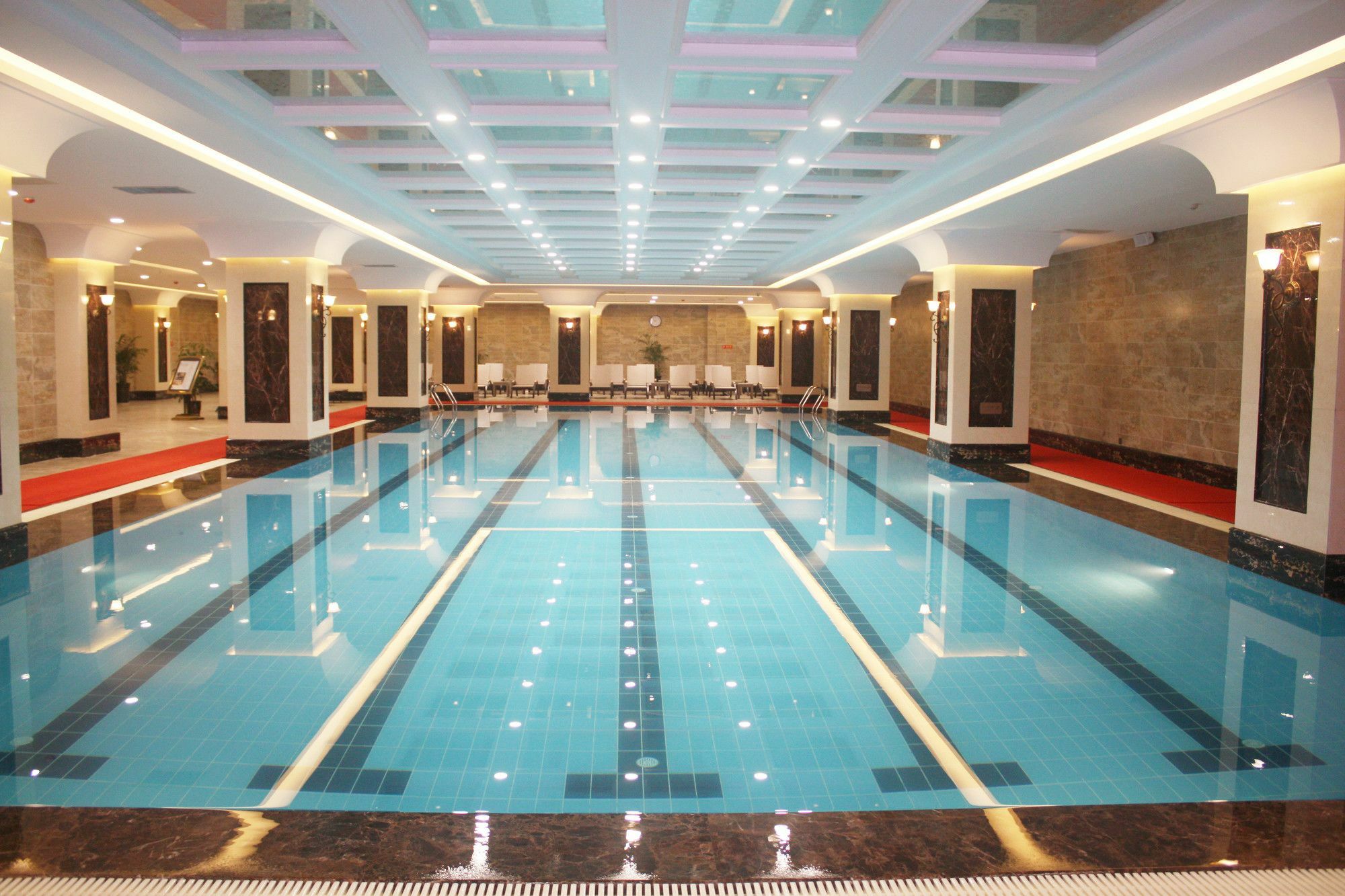 Grand Skylight International Hotel Vuhaj Kültér fotó